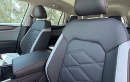 Volkswagen Atlas 2.0T Peak Edition 4MOTION 2026 — side view