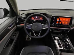 Volkswagen Atlas 2.0T Peak Edition 4MOTION 2026 — side view