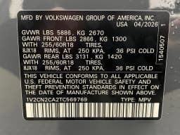 Volkswagen Atlas 2.0T Peak Edition 4MOTION 2026 — side view