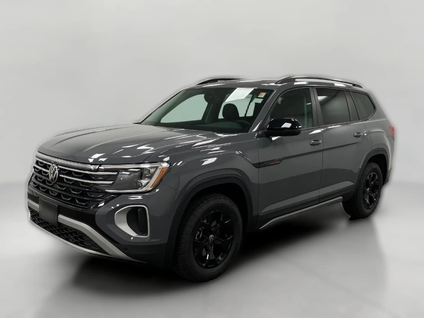 Volkswagen Atlas 2.0T Peak Edition 4MOTION 2026 — side view