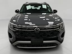 Volkswagen Atlas 2.0T Peak Edition 4MOTION 2026 — side view