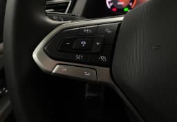 Volkswagen Atlas 2.0T Peak Edition 4MOTION 2026 — side view