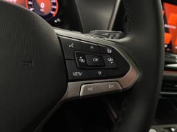 Volkswagen Atlas 2.0T Peak Edition 4MOTION 2026 — side view