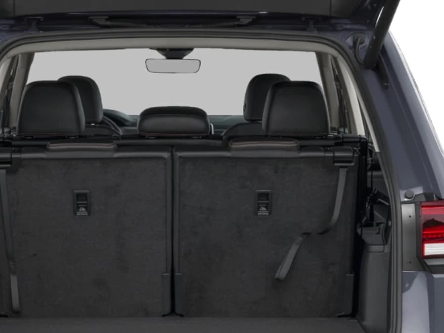 Volkswagen Atlas 2.0T Peak Edition 4MOTION 2026 — side view