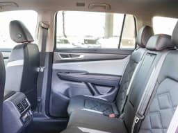 Volkswagen Atlas 2.0T Peak Edition 4MOTION 2026 — side view