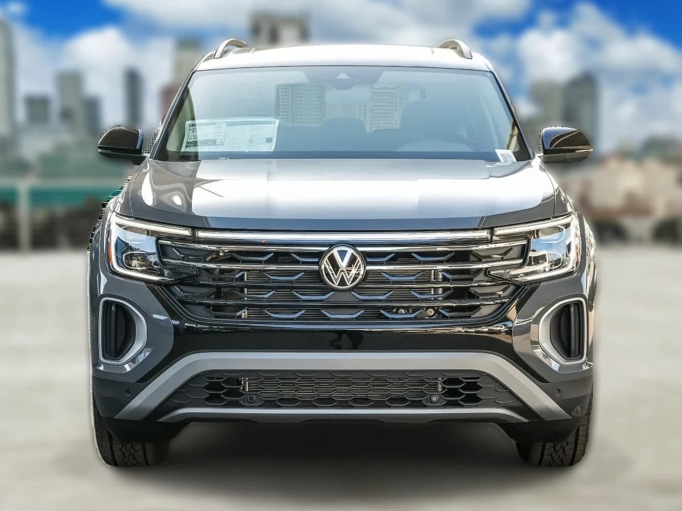 Volkswagen Atlas 2.0T Peak Edition 4MOTION 2026 — side view