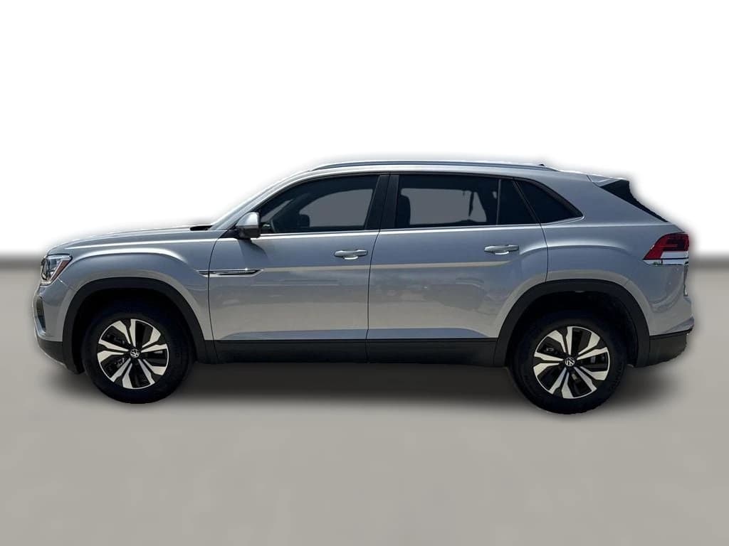 Volkswagen Atlas Cross Sport 2.0T SE FWD 2026 — side view