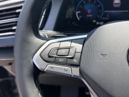 Volkswagen Atlas Cross Sport 2.0T SE FWD 2026 — side view