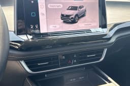 Volkswagen Atlas Cross Sport 2.0T SE FWD 2026 — side view