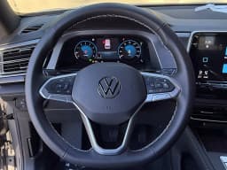 Volkswagen Atlas Cross Sport 2.0T SE FWD 2026 — side view