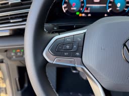 Volkswagen Atlas Cross Sport 2.0T SE FWD 2026 — side view