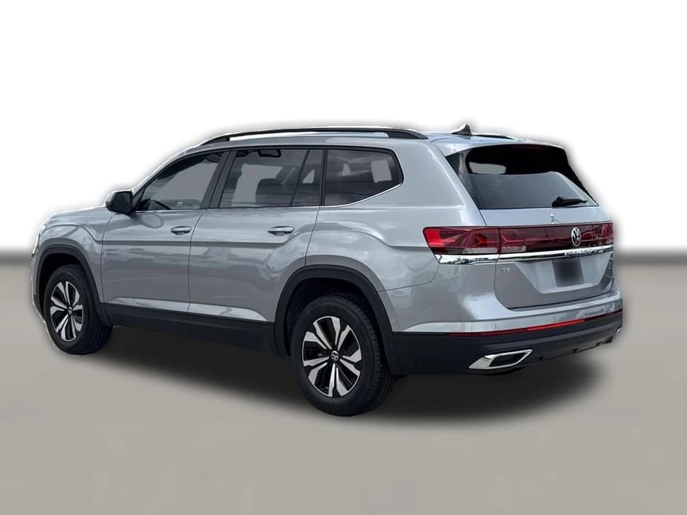 Volkswagen Atlas 2.0T SE FWD 2026 — side view
