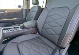 Volkswagen Atlas 2.0T SE FWD 2026 — side view