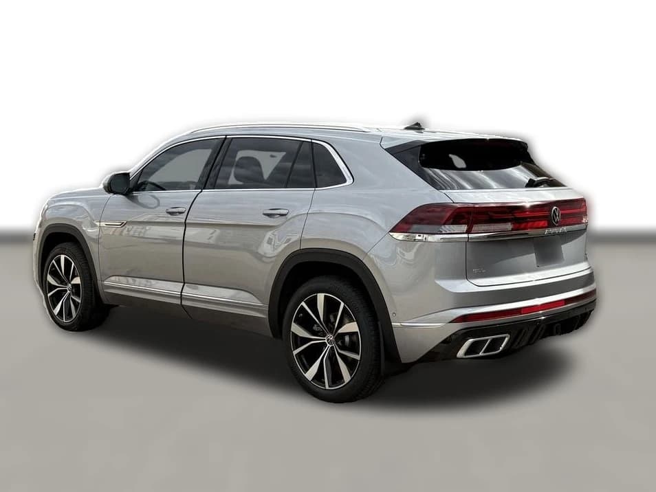 Volkswagen Atlas Cross Sport 2.0T SEL Premium R-Line 4MOTION 2026 — side view
