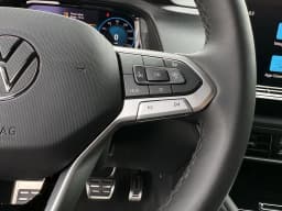 Volkswagen Atlas Cross Sport 2.0T SEL Premium R-Line 4MOTION 2026 — side view