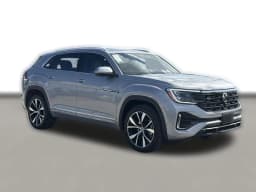 Volkswagen Atlas Cross Sport 2.0T SEL Premium R-Line 4MOTION 2026 — side view