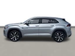 Volkswagen Atlas Cross Sport 2.0T SEL Premium R-Line 4MOTION 2026 — side view