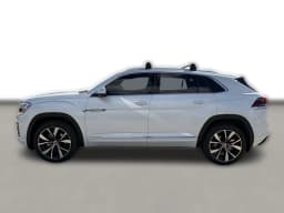 Volkswagen Atlas Cross Sport 2.0T SEL Premium R-Line 4MOTION 2026 — side view