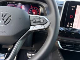 Volkswagen Atlas Cross Sport 2.0T SEL Premium R-Line 4MOTION 2026 — side view
