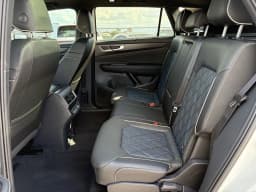 Volkswagen Atlas Cross Sport 2.0T SEL Premium R-Line 4MOTION 2026 — side view