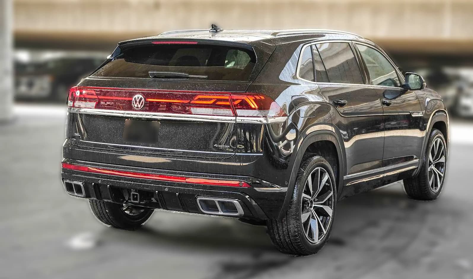 Volkswagen Atlas Cross Sport 2.0T SEL Premium R-Line 4MOTION 2026 — side view