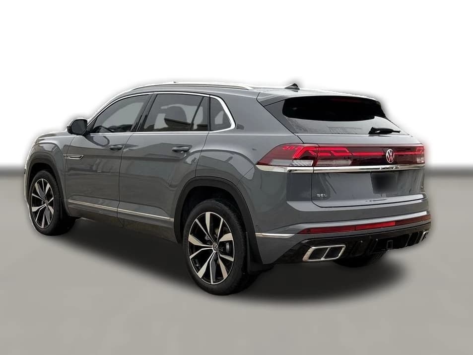 Volkswagen Atlas Cross Sport 2.0T SEL Premium R-Line 4MOTION 2026 — side view