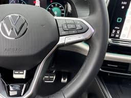 Volkswagen Atlas Cross Sport 2.0T SEL Premium R-Line 4MOTION 2026 — side view