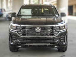 Volkswagen Atlas Cross Sport 2.0T SEL Premium R-Line 4MOTION 2026 — side view