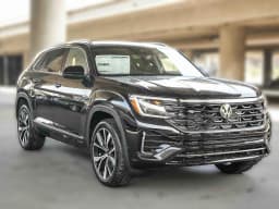 Volkswagen Atlas Cross Sport 2.0T SEL Premium R-Line 4MOTION 2026 — side view