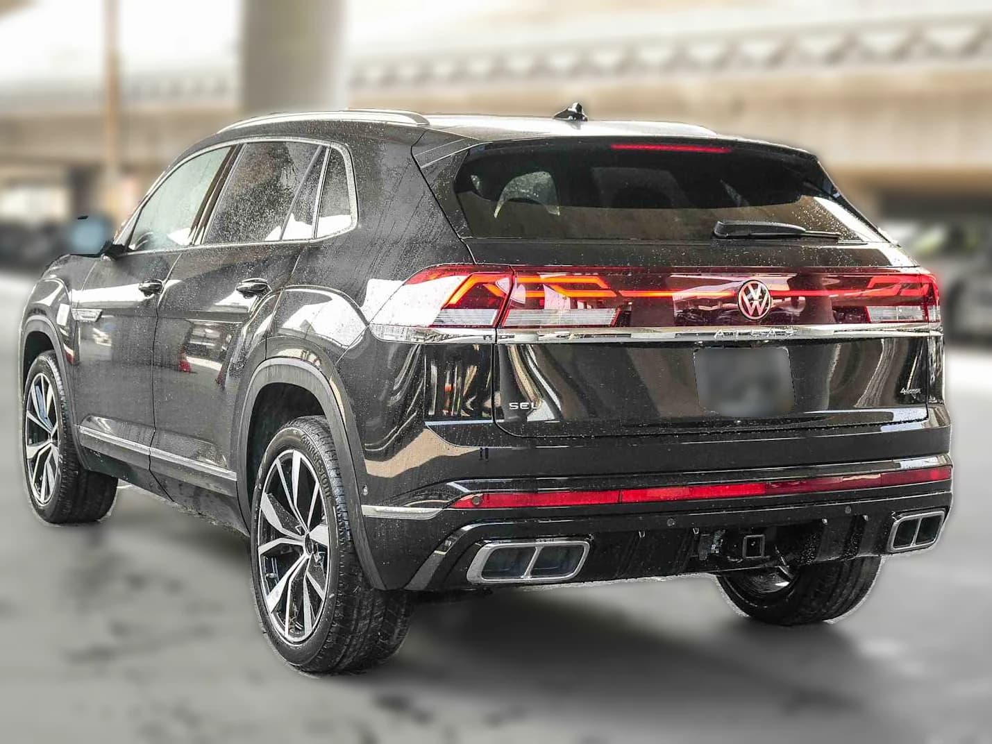 Volkswagen Atlas Cross Sport 2.0T SEL Premium R-Line 4MOTION 2026 — side view