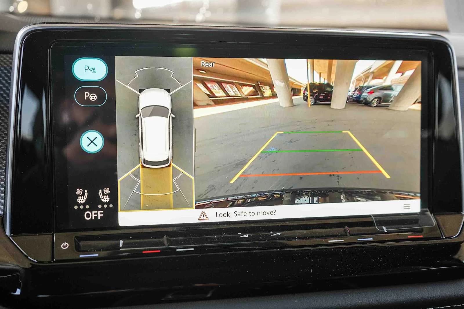 Volkswagen Atlas Cross Sport 2.0T SEL Premium R-Line 4MOTION 2026 — side view