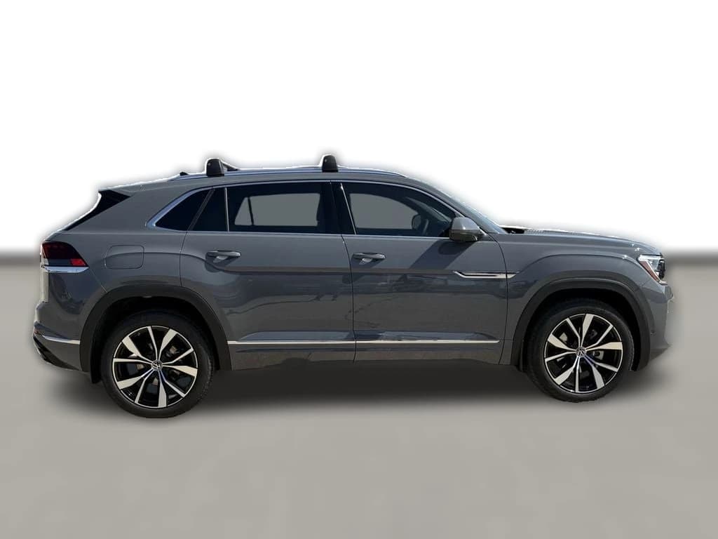 Volkswagen Atlas Cross Sport 2.0T SEL Premium R-Line 4MOTION 2026 — side view