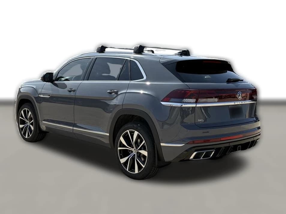 Volkswagen Atlas Cross Sport 2.0T SEL Premium R-Line 4MOTION 2026 — side view