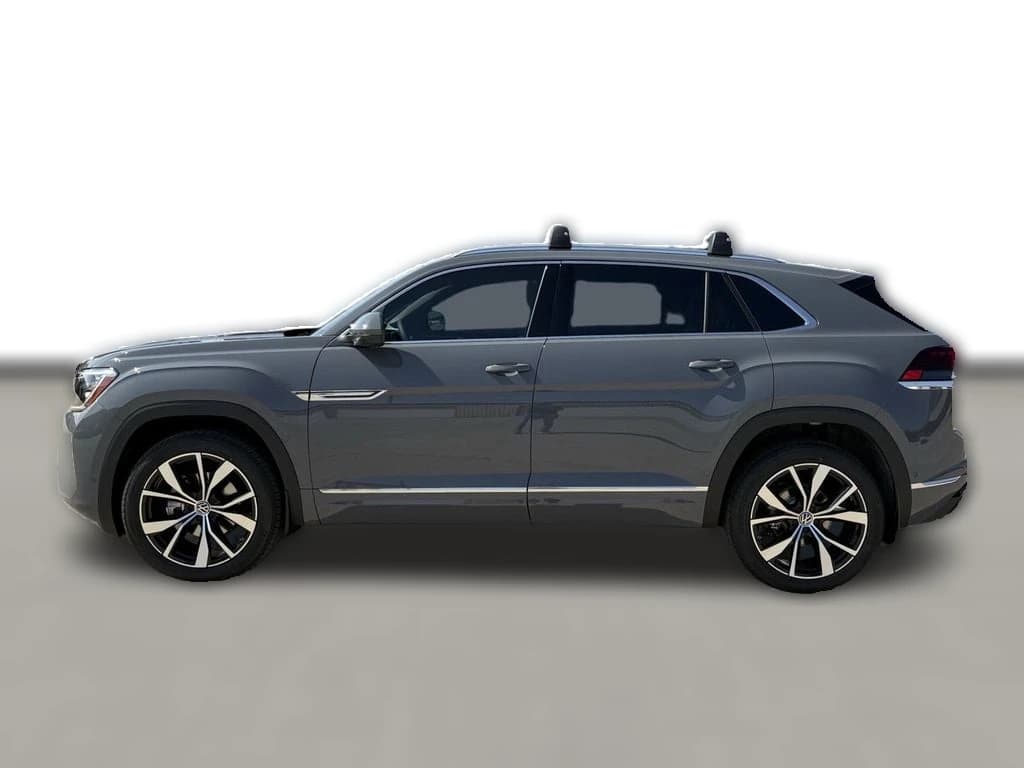 Volkswagen Atlas Cross Sport 2.0T SEL Premium R-Line 4MOTION 2026 — side view