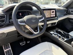Volkswagen Atlas Cross Sport 2.0T SEL Premium R-Line 4MOTION 2026 — side view