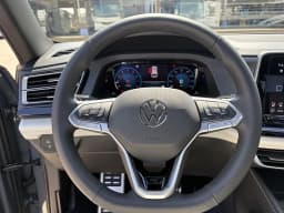 Volkswagen Atlas Cross Sport 2.0T SEL Premium R-Line 4MOTION 2026 — side view