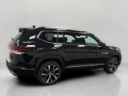 Volkswagen Atlas 2.0T SEL Premium R-Line 4MOTION 2026 — side view