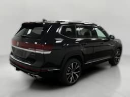 Volkswagen Atlas 2.0T SEL Premium R-Line 4MOTION 2026 — side view