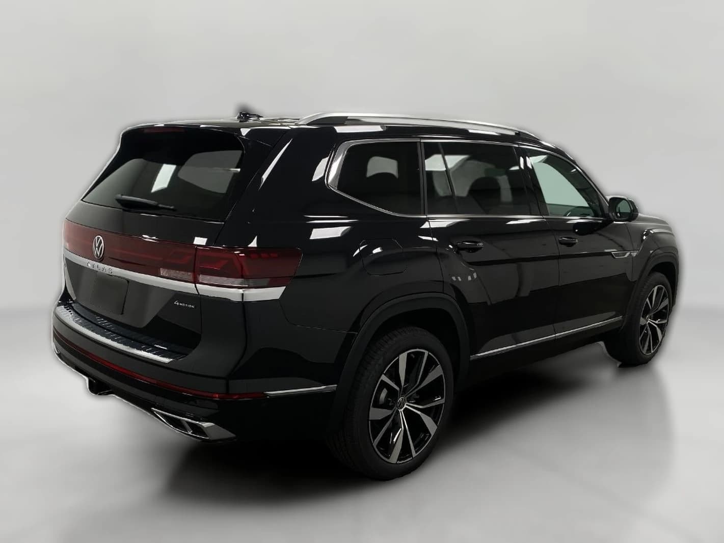 Volkswagen Atlas 2.0T SEL Premium R-Line 4MOTION 2026 — side view