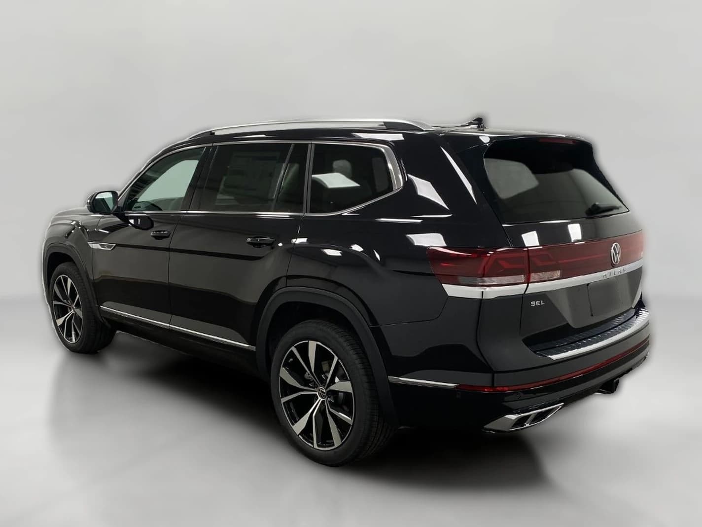 Volkswagen Atlas 2.0T SEL Premium R-Line 4MOTION 2026 — side view