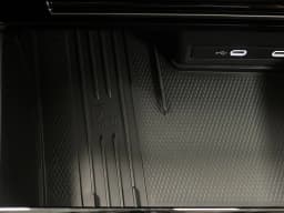 Volkswagen Atlas 2.0T SEL Premium R-Line 4MOTION 2026 — side view