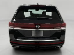 Volkswagen Atlas 2.0T SEL Premium R-Line 4MOTION 2026 — side view