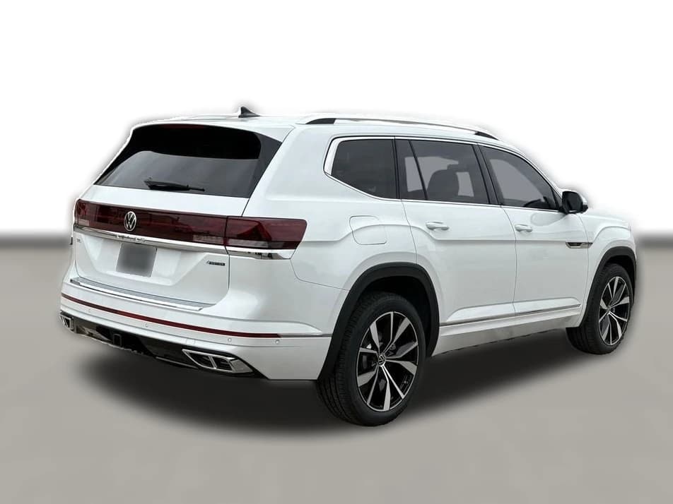 Volkswagen Atlas 2.0T SEL Premium R-Line 4MOTION 2026 — side view