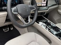 Volkswagen Atlas 2.0T SEL Premium R-Line 4MOTION 2026 — side view