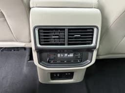 Volkswagen Atlas 2.0T SEL Premium R-Line 4MOTION 2026 — side view