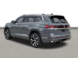 Volkswagen Atlas 2.0T SEL Premium R-Line 4MOTION 2026 — side view