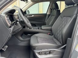 Volkswagen Atlas 2.0T SEL Premium R-Line 4MOTION 2026 — side view