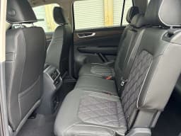 Volkswagen Atlas 2.0T SEL Premium R-Line 4MOTION 2026 — side view