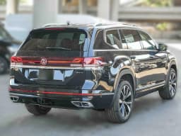 Volkswagen Atlas 2.0T SEL Premium R-Line 4MOTION 2026 — side view