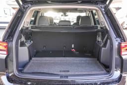 Volkswagen Atlas 2.0T SEL Premium R-Line 4MOTION 2026 — side view